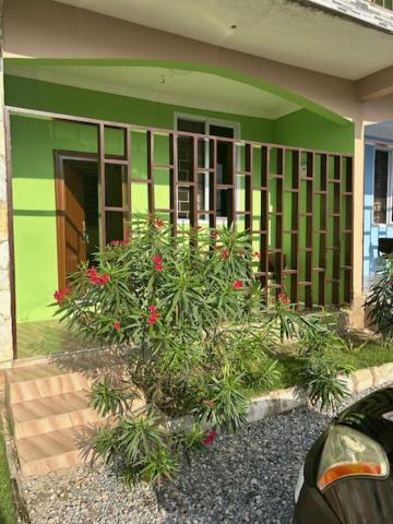 Oneworld Guesthouse & Events Centre Akkra Exterior foto